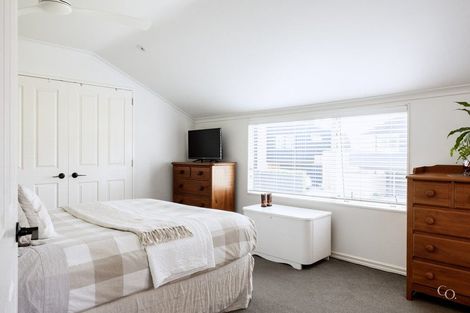 Photo of property in 75a Oceanview Road, Mount Maunganui, 3116