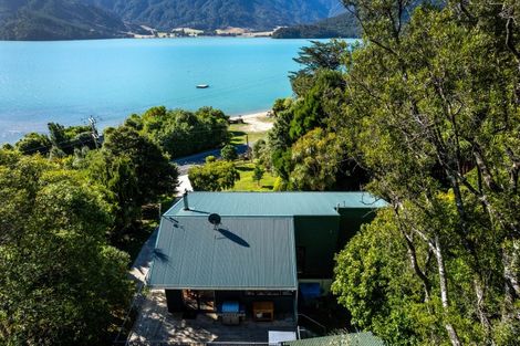 Photo of property in 3900 Kenepuru Road, Black Rock, Marlborough Sounds, 7282