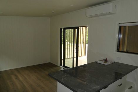 Photo of property in 122-126 Carter Road, Oratia, Auckland, 0604