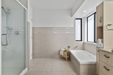 Photo of property in 4 Hillcrest Road, Otumoetai, Tauranga, 3110