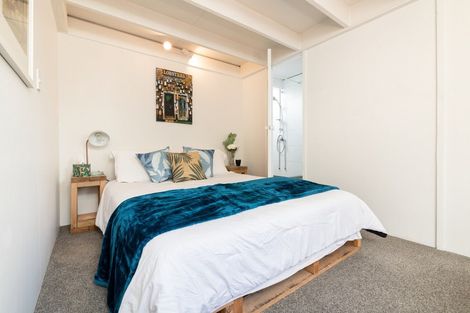 Photo of property in 1a Pacific View Road, Papamoa Beach, Papamoa, 3118