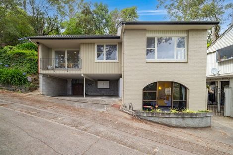 Photo of property in 10 Sherwood Lane, Cashmere, Christchurch, 8022