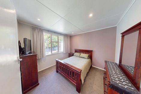 Photo of property in 11 Lewis Place, Highbury, Palmerston North, 4412