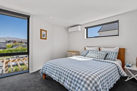 Photo of property in 51 Red Cottage Drive, Lake Hayes, Queenstown, 9304