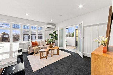 Photo of property in 186 Wainoni Road, Avondale, Christchurch, 8061