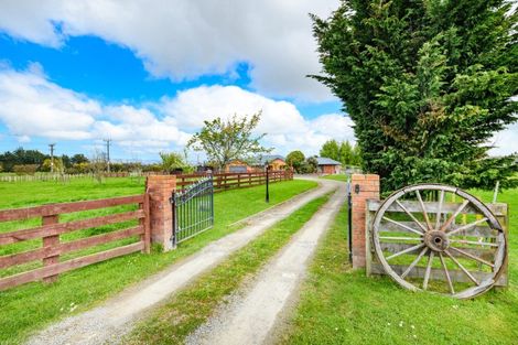 Photo of property in 339 Stoney Creek Road, Kelvin Grove, Palmerston North, 4470