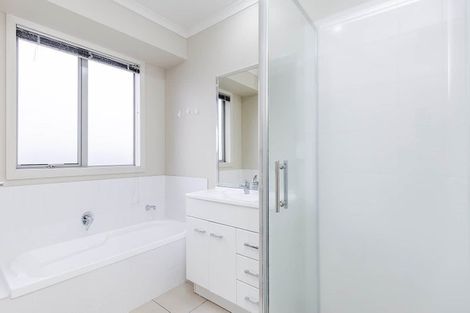 Photo of property in 13 Oldfield Court, Huntington, Hamilton, 3210