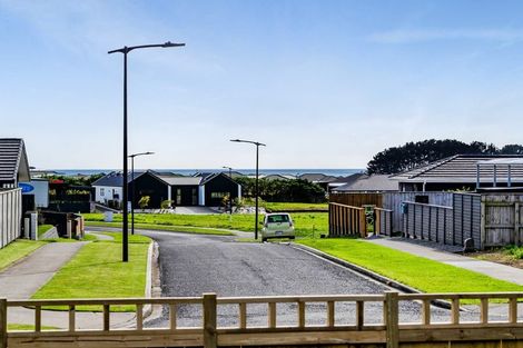 Photo of property in 20 Customhouse Street, Bell Block, New Plymouth, 4373