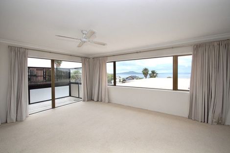 Photo of property in 2/12 Marama Street, Castor Bay, Auckland, 0620