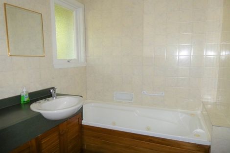 Photo of property in 56 Marlborough Street, Greymouth, 7805