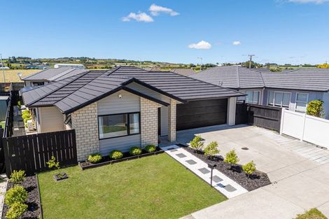 Photo of property in 3 Perla Road, Pukekohe, 2120