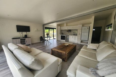 Photo of property in 307 Hillview Road, Bombay, 2675