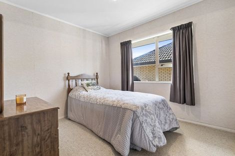 Photo of property in 1/10 Clevedon Road, Papakura, 2110