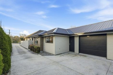Photo of property in 1/137 Maidstone Road, Ilam, Christchurch, 8041