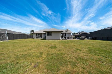 Photo of property in 3 Margaret Alice Close, Whalers Gate, New Plymouth, 4310