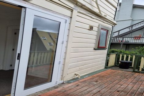 Photo of property in 4/205 The Terrace, Wellington Central, Wellington, 6011