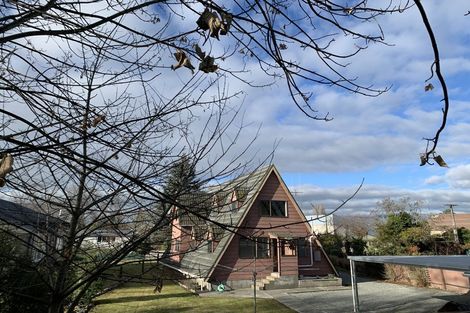 Photo of property in 140 Talbot Street, Geraldine, 7930