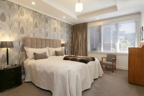 Photo of property in 21 Pukenamu Road, Rainbow Point, Taupo, 3330