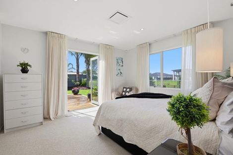 Photo of property in 42 Cassinia Close, Papamoa Beach, Papamoa, 3118