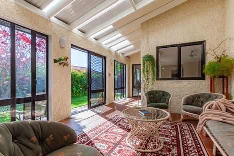 Photo of property in 6 Bishops Close, Greenmeadows, Napier, 4112