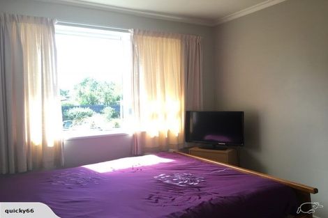 Photo of property in 14 Frye Crescent, Albert Town, Wanaka, 9305