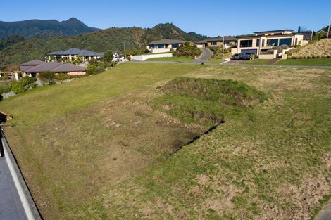 Photo of property in 17 Harbour View Heights, Picton, 7220