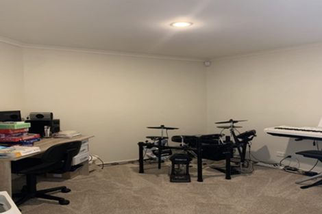 Photo of property in 9 Toomer Place, Beachlands, Auckland, 2018