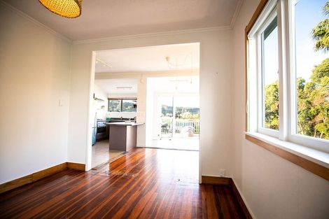 Photo of property in 96d Matua Road, Huapai, Kumeu, 0810