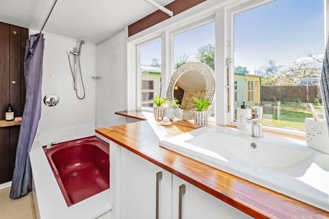 Photo of property in 20 Broadway Avenue, Waikuku Beach, 7473