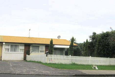 Photo of property in 2/2 Kashmir Road, Glen Eden, Auckland, 0602