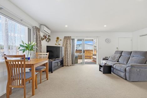 Photo of property in 302/11 Kamahi Crescent, Papamoa Beach, Papamoa, 3118