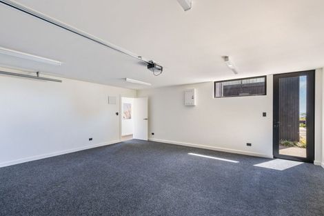 Photo of property in 10a Whiteley Street, Moturoa, New Plymouth, 4310