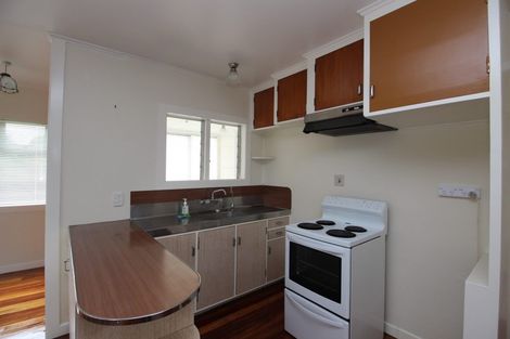 Photo of property in 1 Scott Avenue, Mangere Bridge, Auckland, 2022
