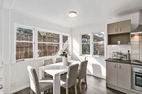 Photo of property in 53a Sylvan Crescent, Te Atatu South, Auckland, 0610