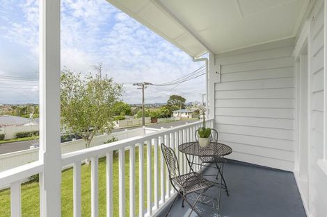 Photo of property in 1/3 Fentham Road, Hauraki, Auckland, 0622