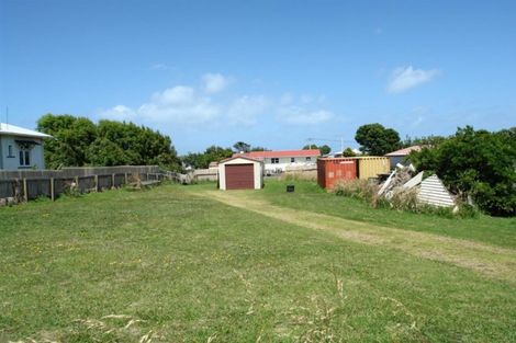 Photo of property in 169 Egmont Street, Patea, 4520