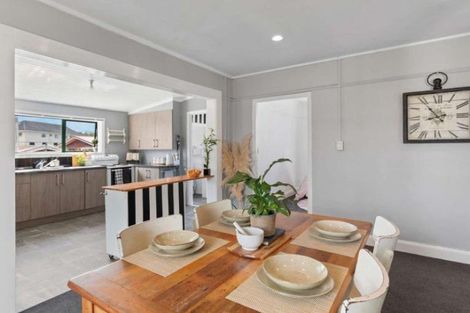 Photo of property in 18 Puriri Street, Gonville, Whanganui, 4501