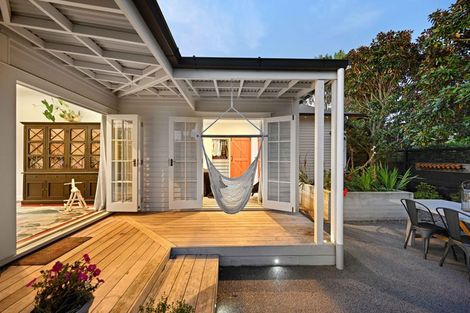 Photo of property in 16 Endeavour Avenue, Flagstaff, Hamilton, 3210