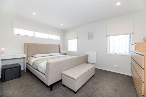 Photo of property in 57a Hepburn Road, Glendene, Auckland, 0602