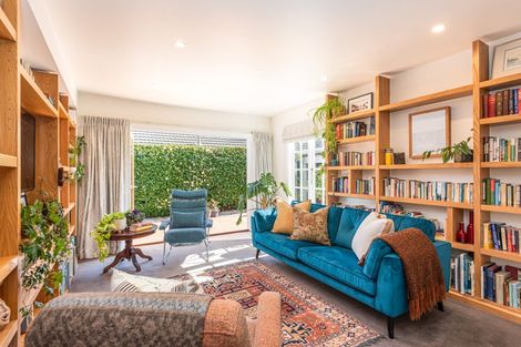 Photo of property in 15 Ngahere Street, Fendalton, Christchurch, 8041