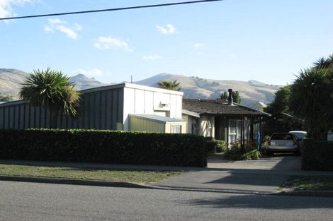 Photo of property in 43 Maces Road, Bromley, Christchurch, 8062