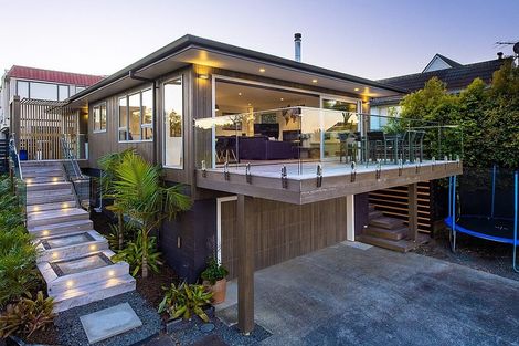 Photo of property in 1/4 Theodora Place, Mairangi Bay, Auckland, 0630