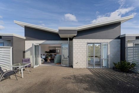 Photo of property in 16 Vanita Drive, Whitianga, 3510