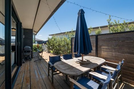 Photo of property in 15 Sandy Place, Waihi Beach, 3611