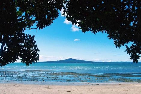 Photo of property in 4/2 Atkin Avenue, Mission Bay, Auckland, 1071