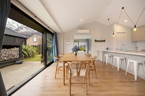 Photo of property in 27 Glenfiddich Road, Jacks Point, Queenstown, 9371