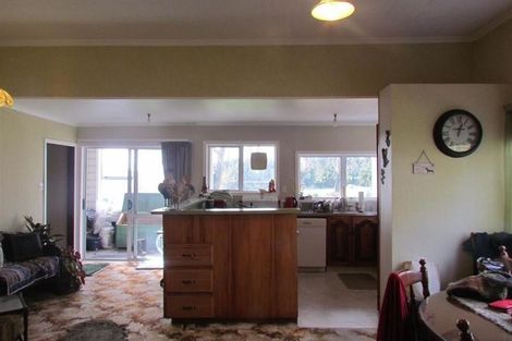 Photo of property in 30 Mason Road, Hawera, 4674