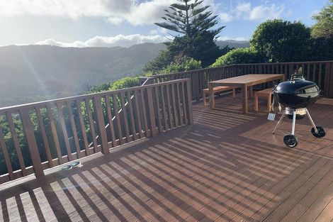 Photo of property in 20 Bedford Street, Northland, Wellington, 6012