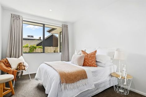 Photo of property in 56 Mcfaddens Road, St Albans, Christchurch, 8052