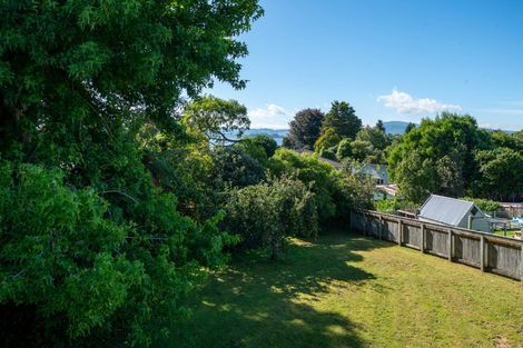 Photo of property in 6 Tirita Street, Kawaha Point, Rotorua, 3010